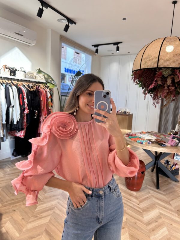 Blusa Organza Jaretas Flor Rosa - Imagen 3