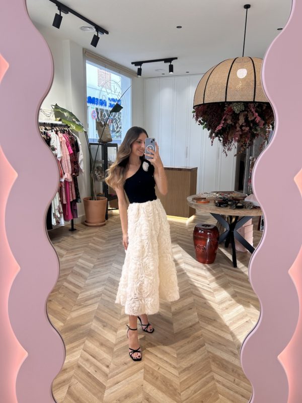 Falda Midi Volumen Flores Sobrepuestas - Imagen 4