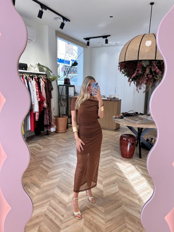 Vestido Midi Tul Escote Asiméstrico Toffee - Imagen 2
