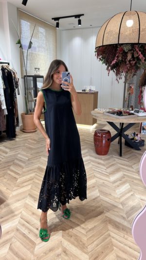Vestido Largo Volante Bordado Inglés