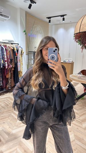 Blusa Gasa Asimétrica Volantes