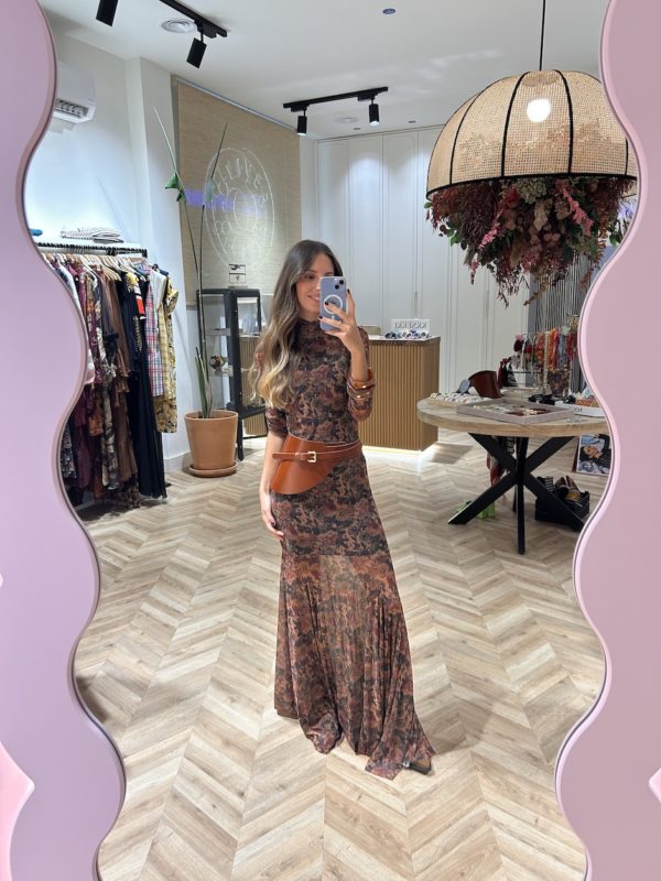Vestido Largo Tul Print Floral Fondo Caldera - Imagen 2