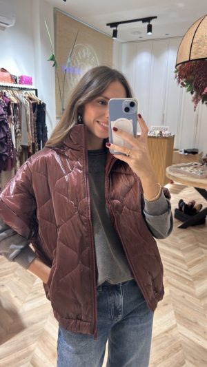 Chaleco Plumífero Satinado Berenjena