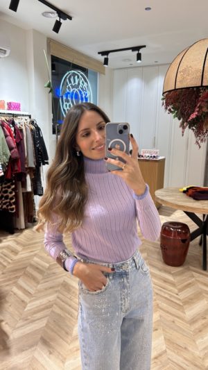 Suéter Canalé Ribete Pelo Lila