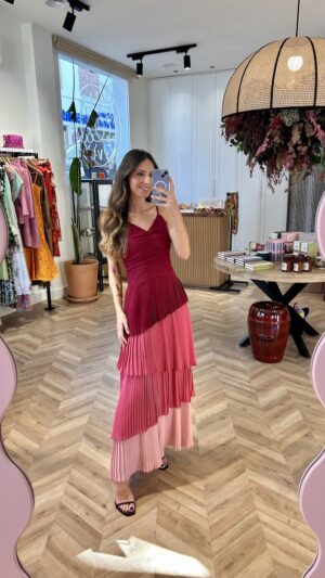 Vestido Largo Plisado Volantes